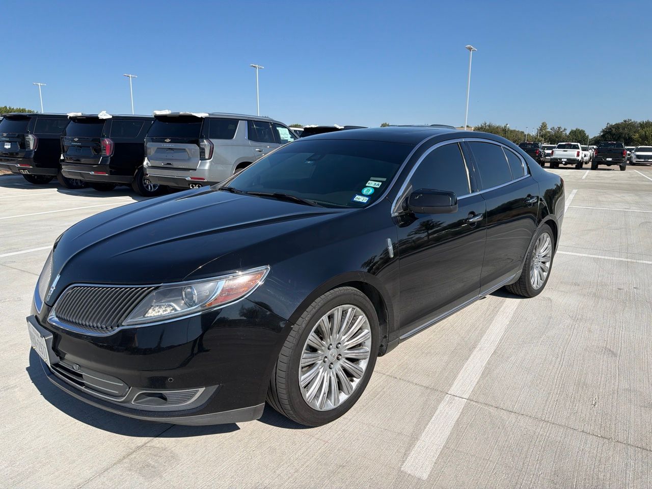 Shadow Black 2016 Lincoln MKS Sedan Front-Wheel Drive 6-Speed Automatic
