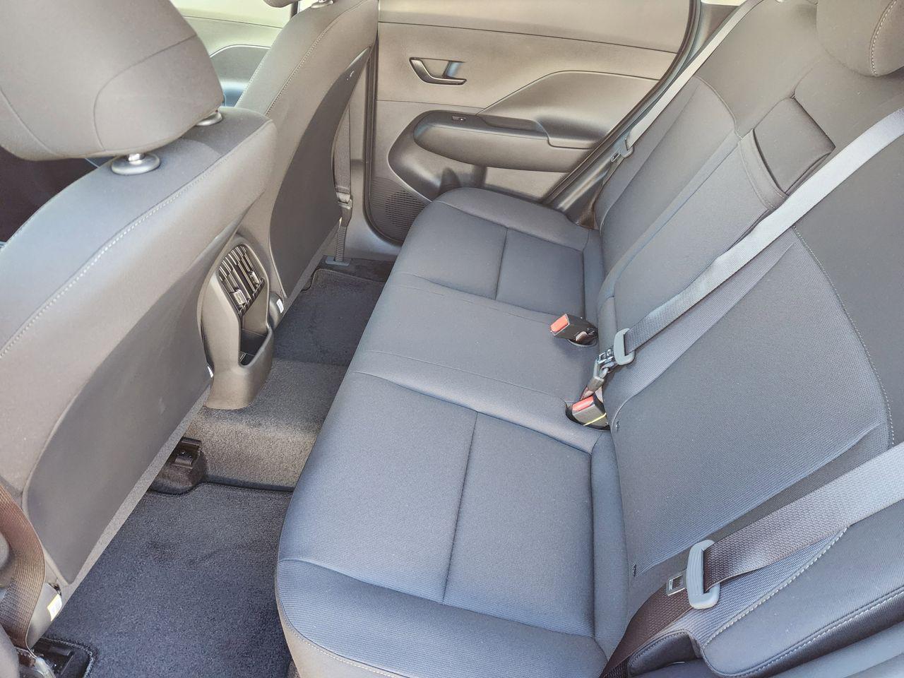 New 2026 R2P Red Hyundai SEL Sport FWD image 28