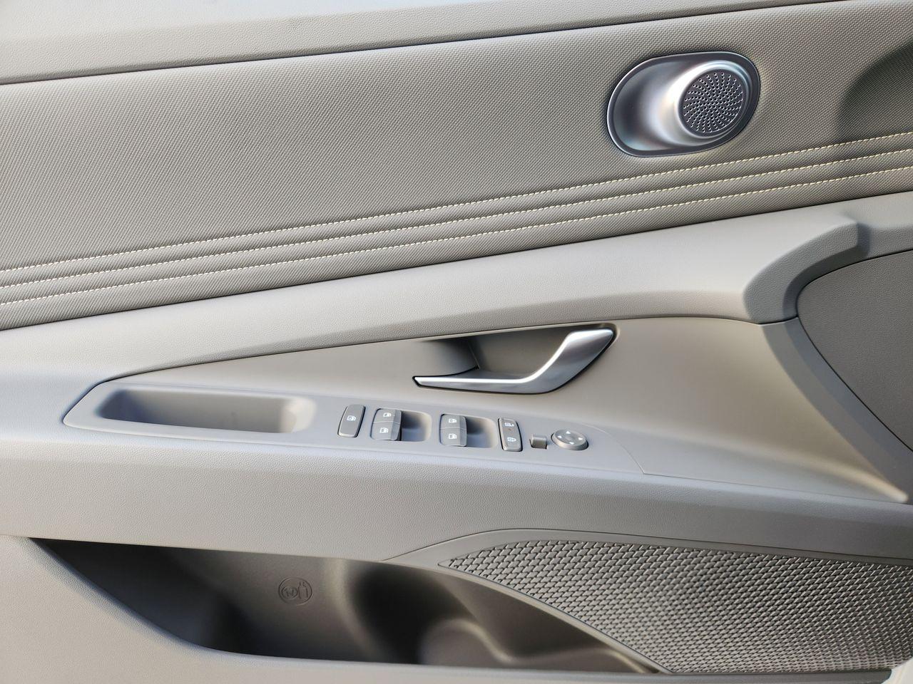 New 2026 W6H White Hyundai SEL Sport image 22