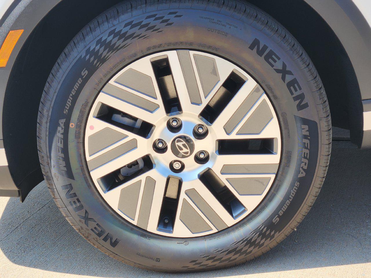 New 2027 Creamy White Pearl Hyundai Blue SEL Premium 7P image 7