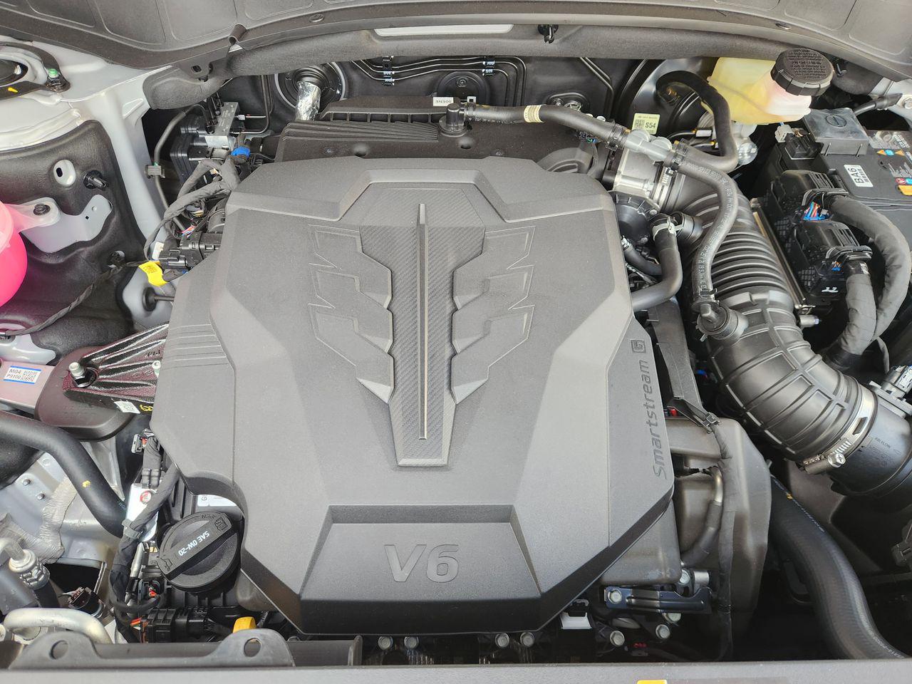 New 2026 T2X Silver Hyundai Calligraphy FWD image 31