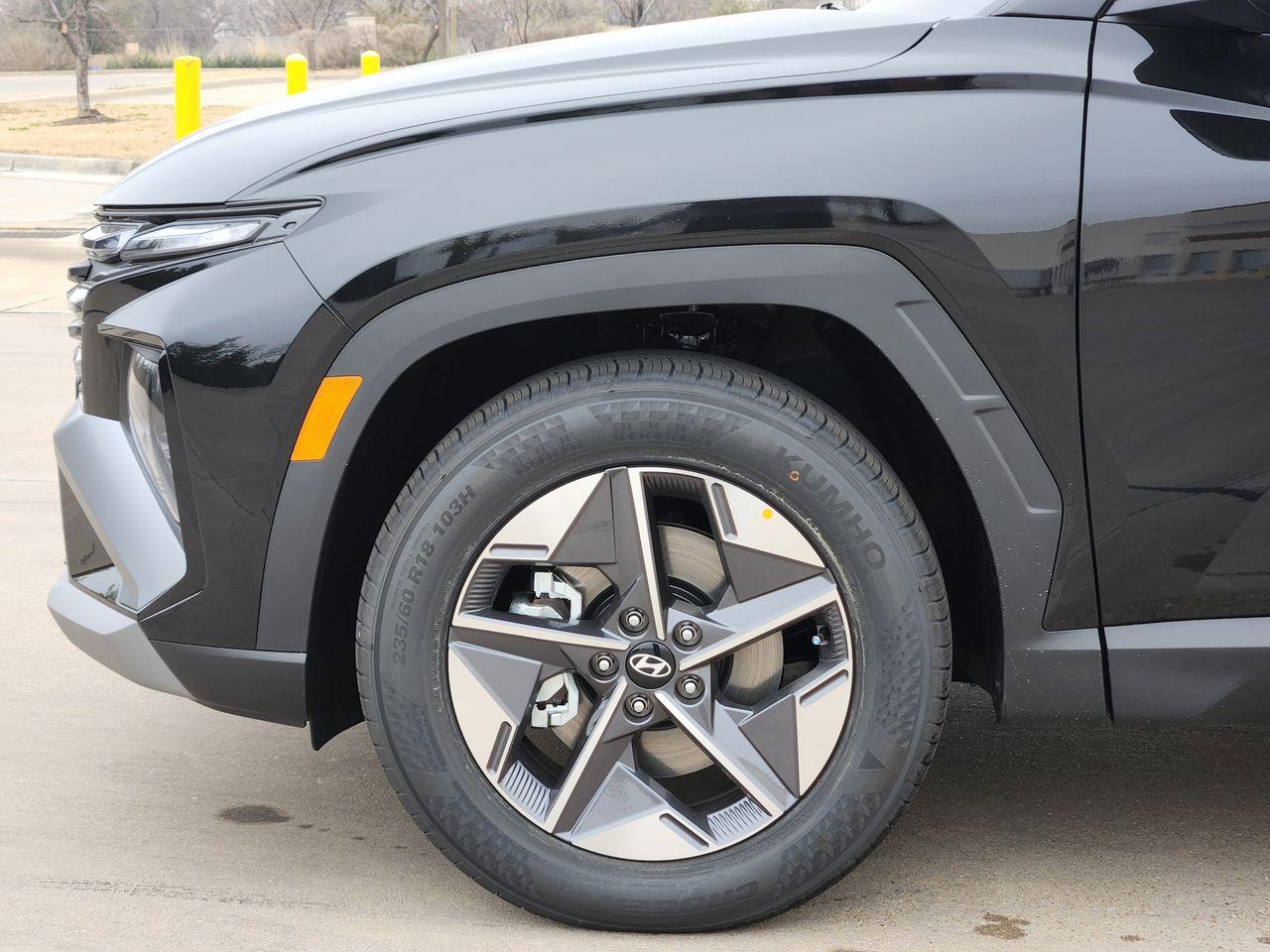 New 2026 S3B Black Hyundai SEL FWD image 5