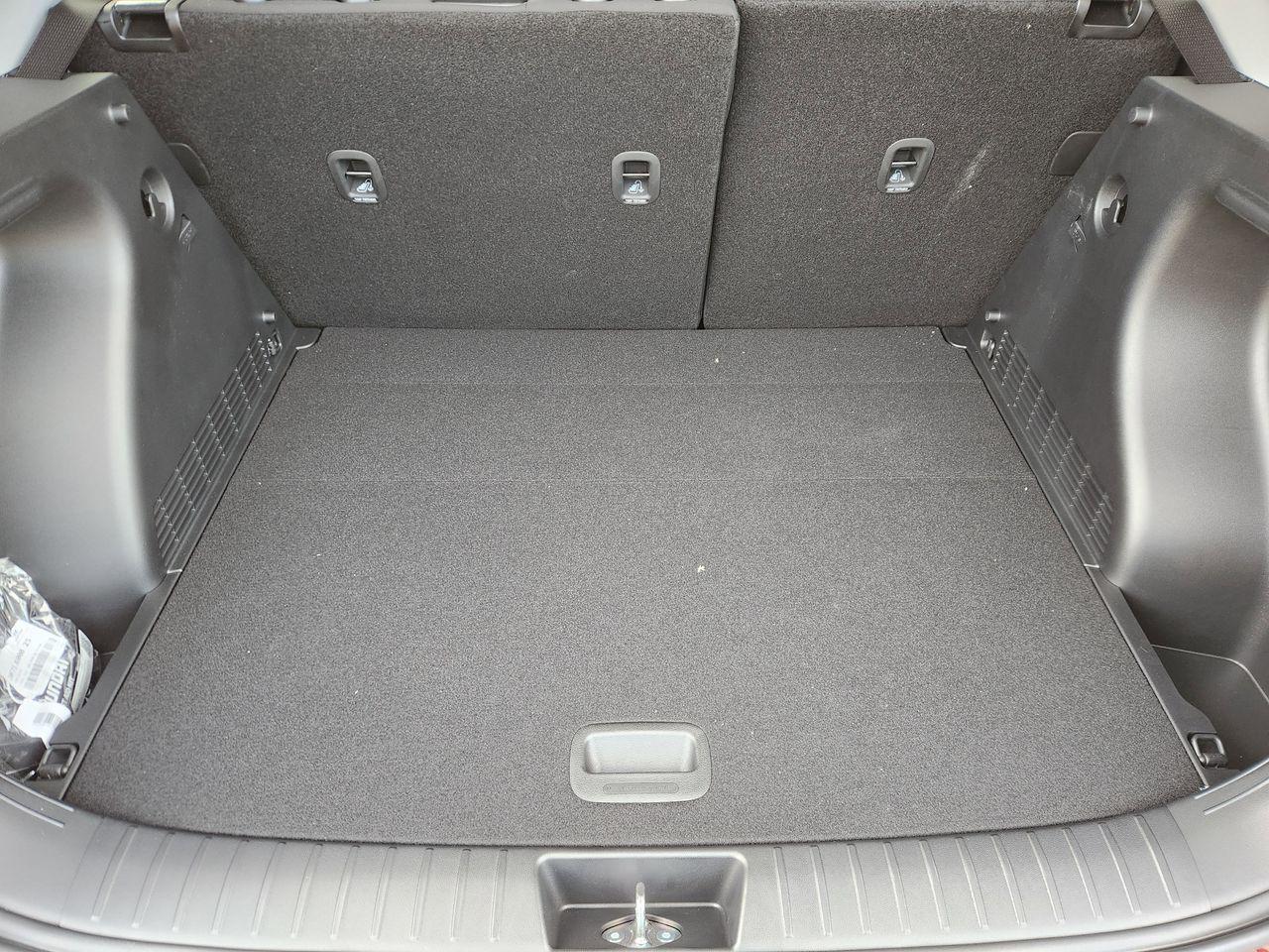 New 2026 R2P Red Hyundai SEL Sport FWD image 30