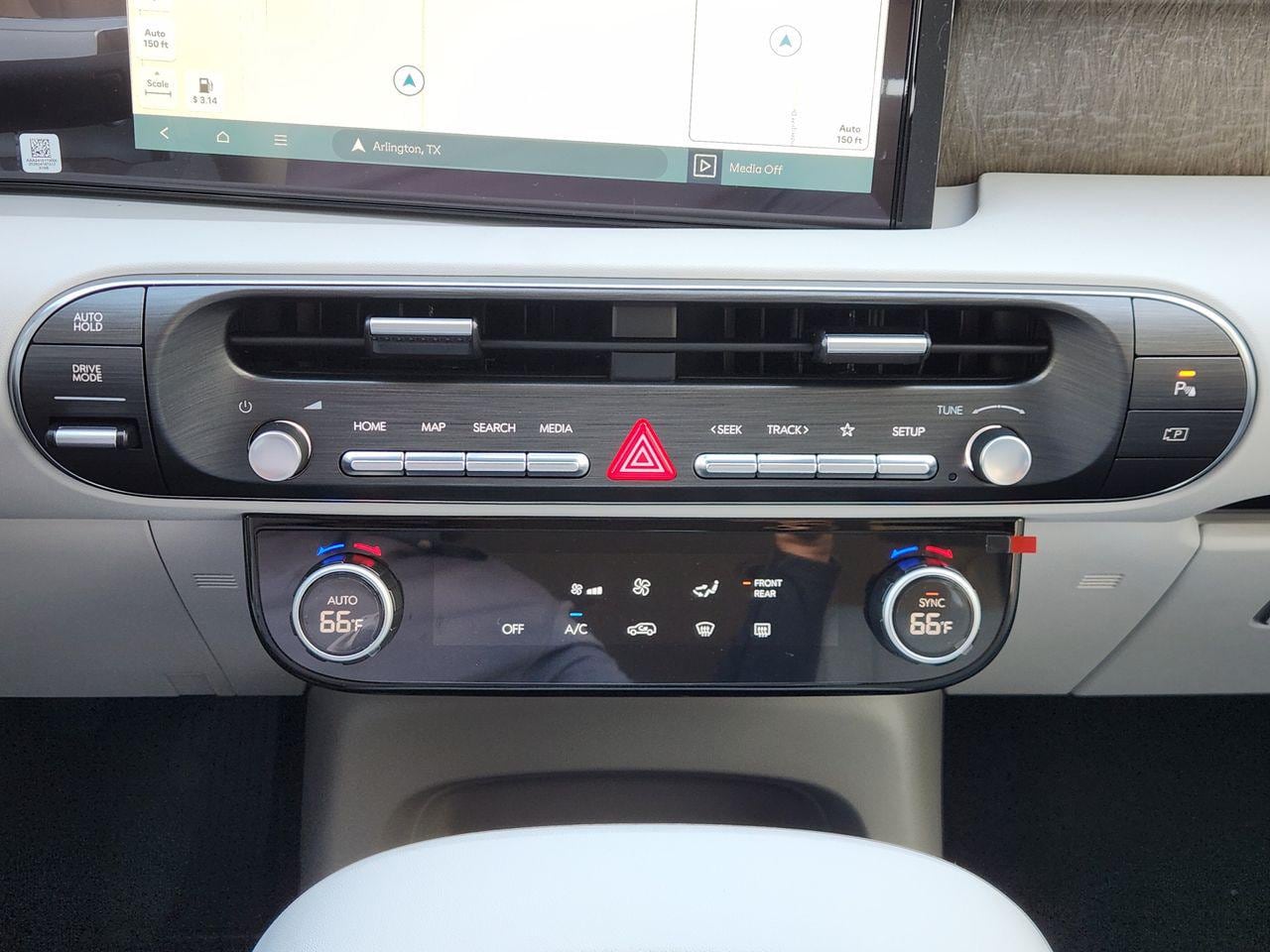 New 2027 Creamy White Pearl Hyundai SE FWD image 15