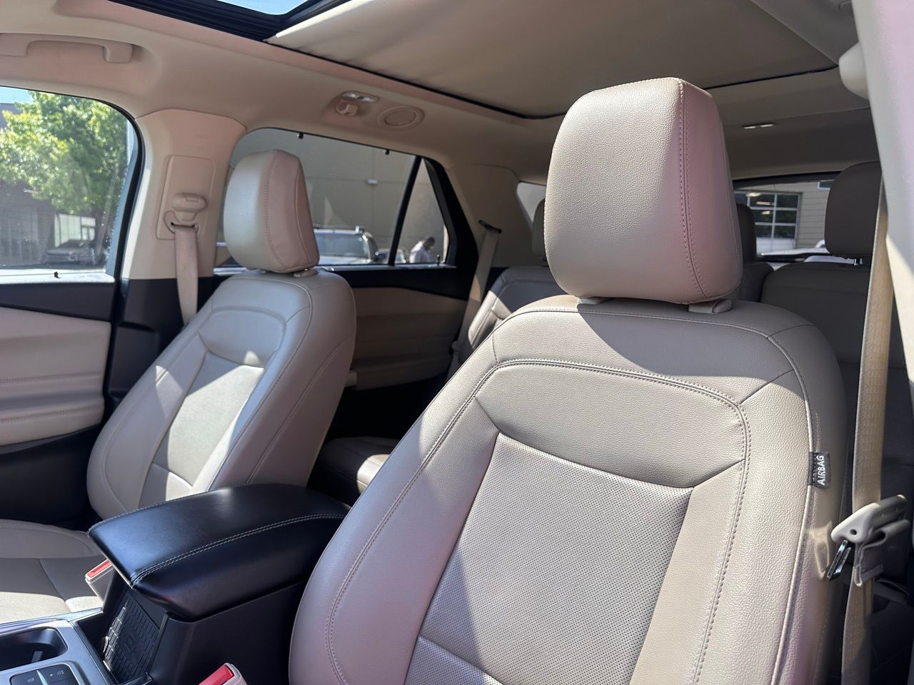 Used 2021 Oxford White Ford Limited image 22