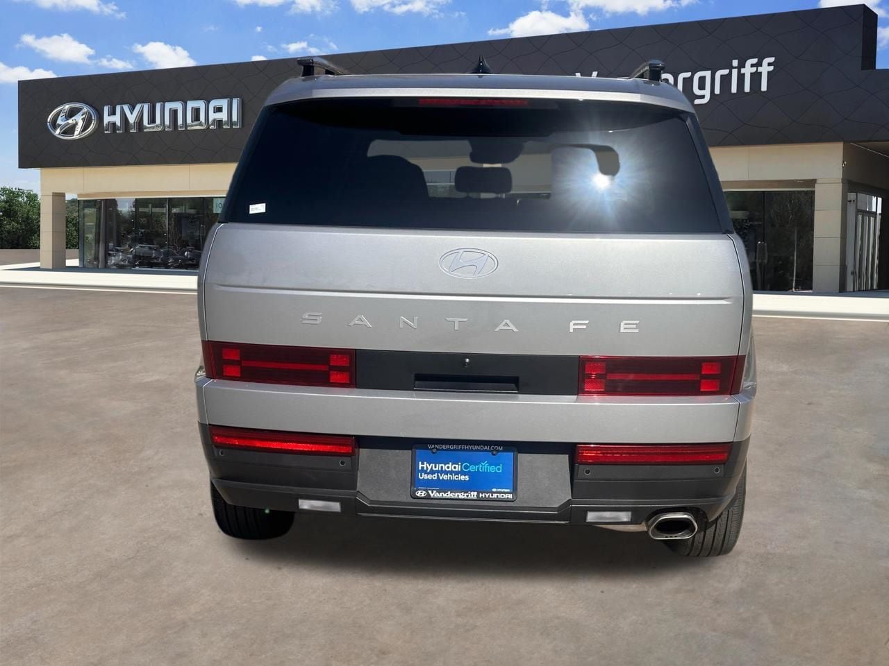 Used 2025 R2T Silver Hyundai SEL image 13