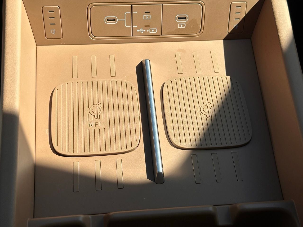 Used 2026 Phantom Black Hyundai Calligraphy image 41