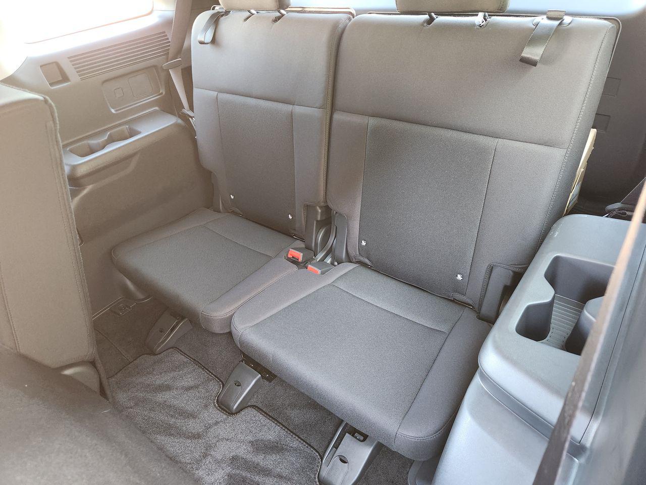 2026 Hyundai Santa Fe SE - Photo 28