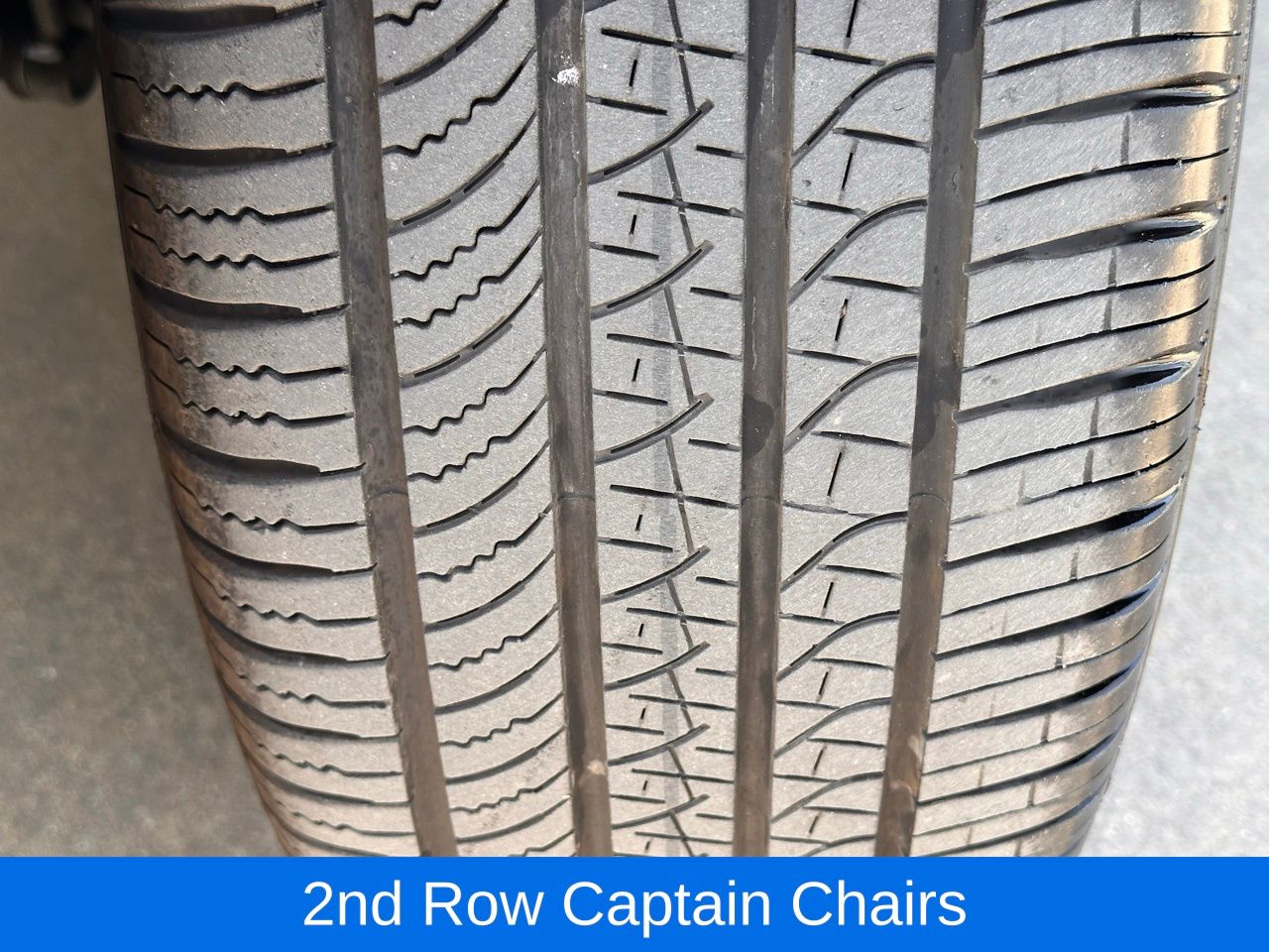 Used 2025 Ebony Black Kia EX image 3