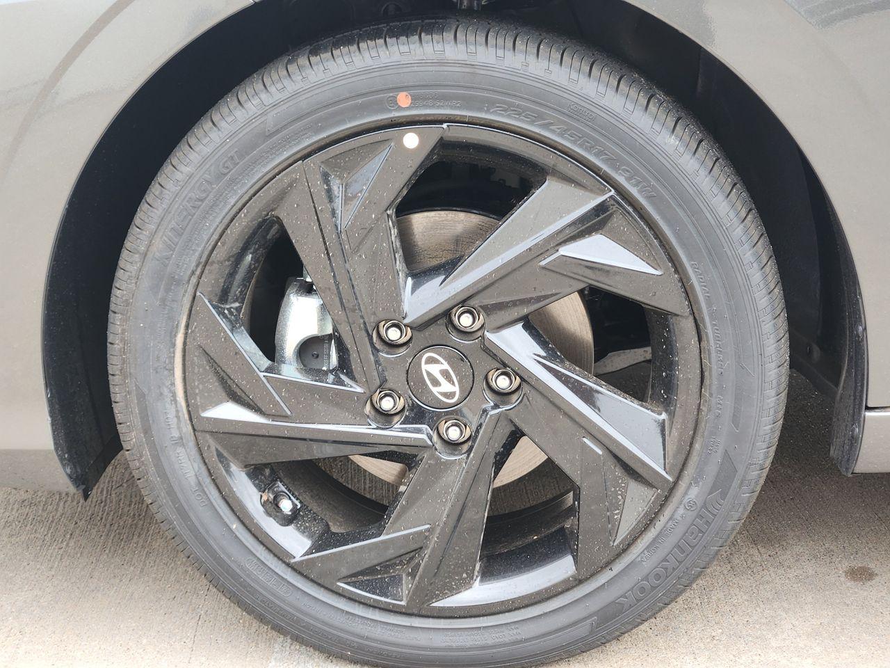 New 2026 A5G Gray Hyundai SEL Sport Premium image 7