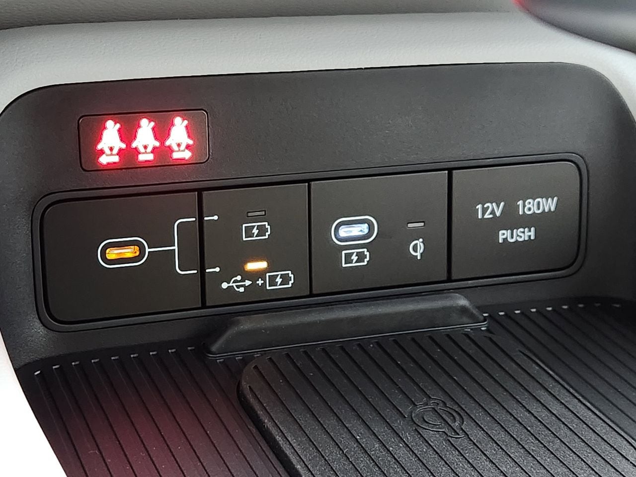 New 2026 C5G Gray Hyundai SEL Sport FWD image 19