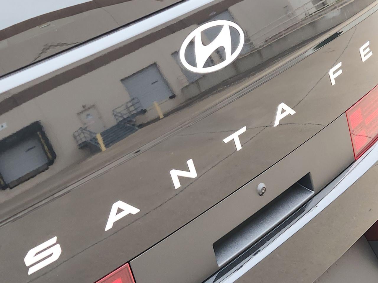 New 2026 Phantom Black Hyundai SEL AWD image 9