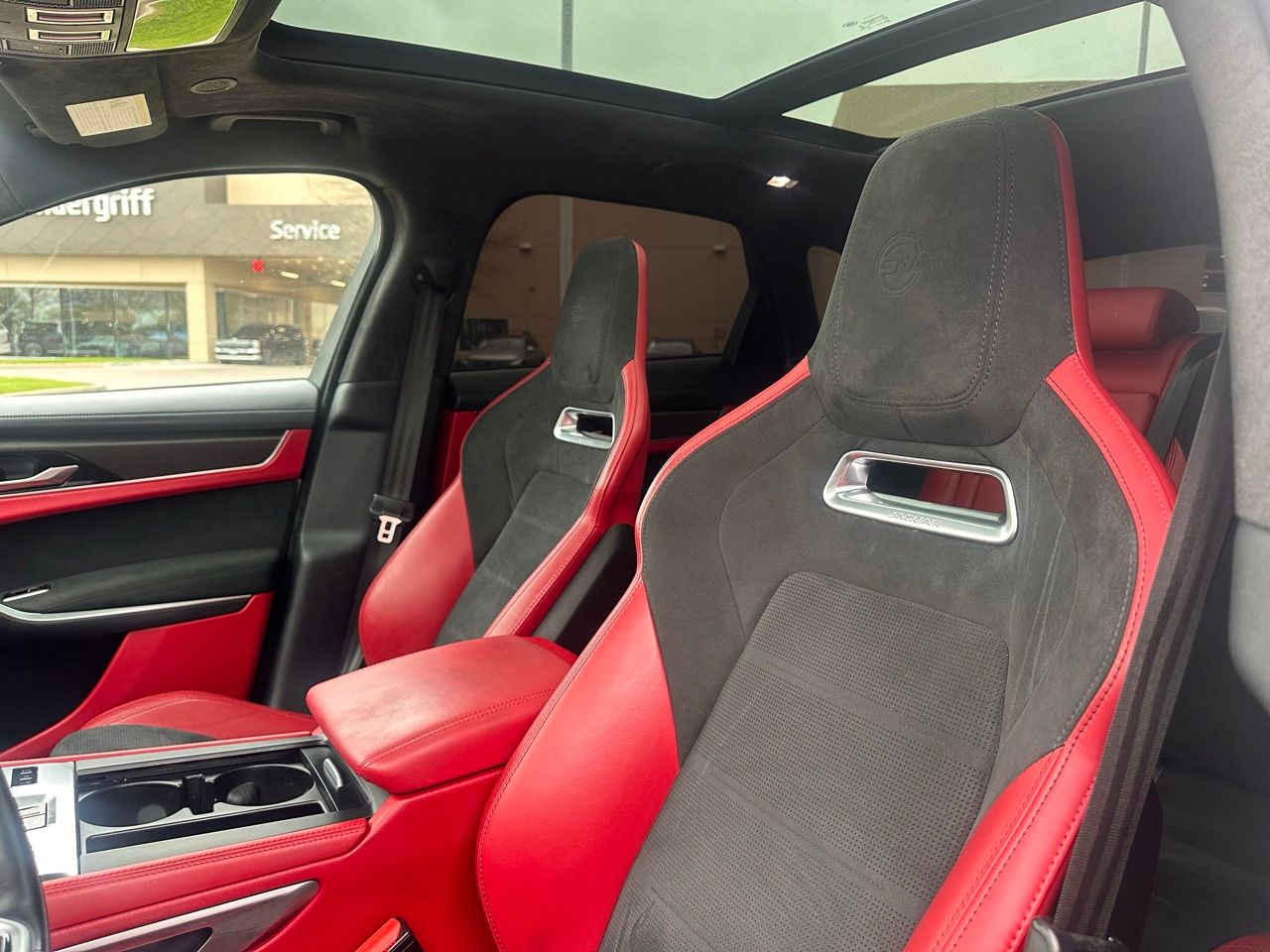 Used 2021 Fuji White Jaguar SVR image 22