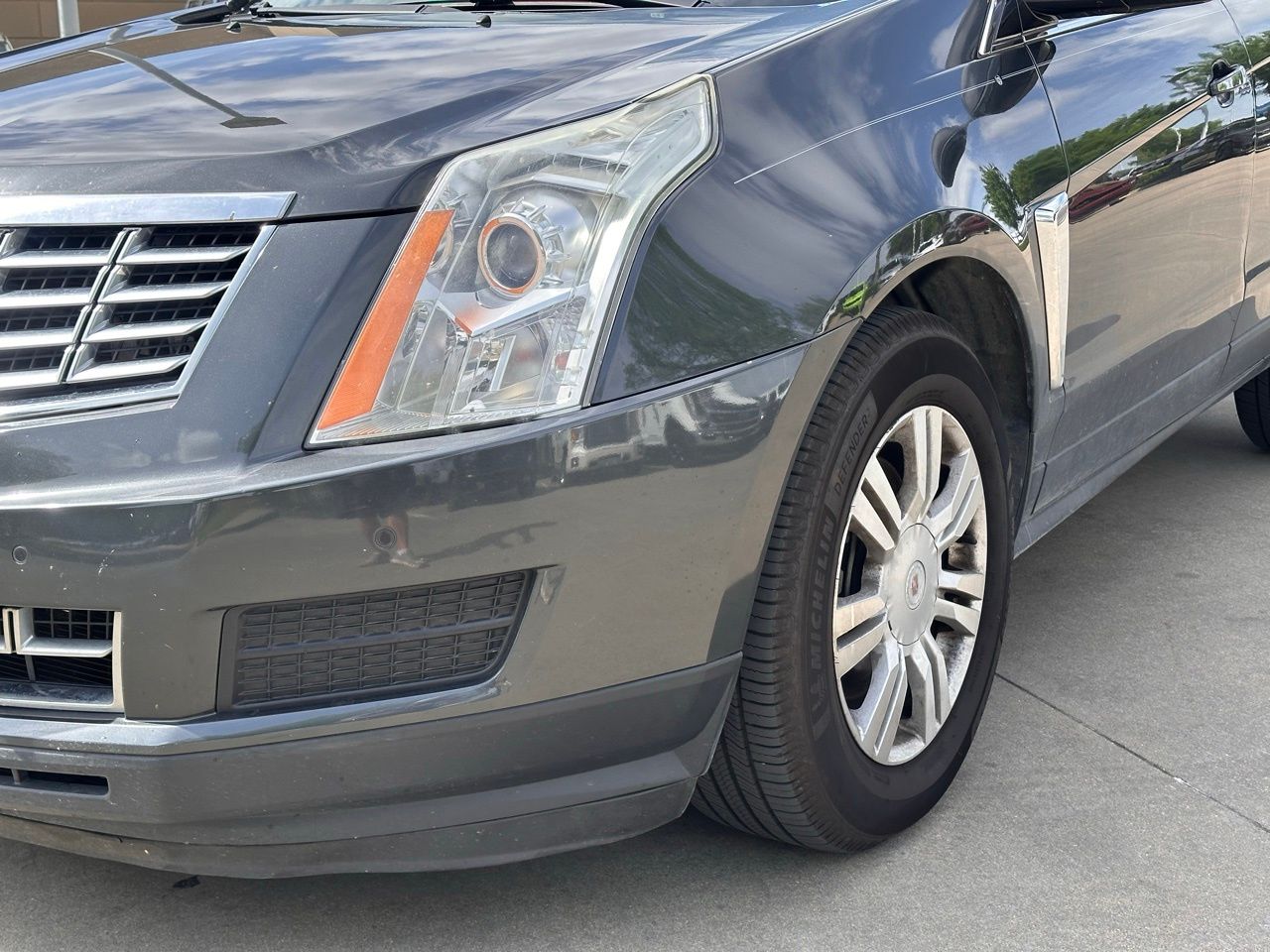 Used 2016 Graphite CADILLAC Luxury image 9