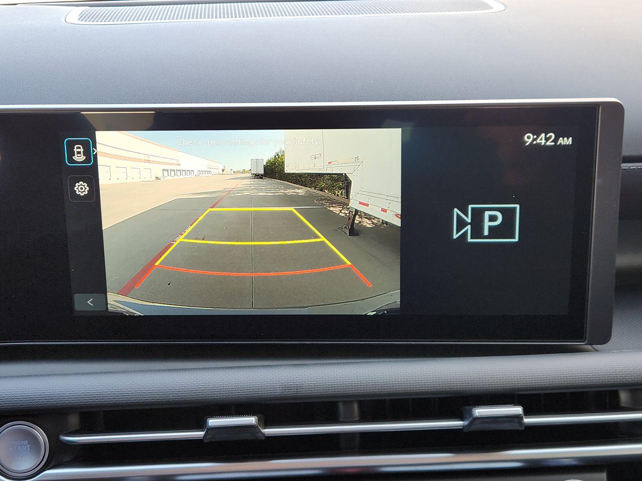 New 2026 Hampton Gray Hyundai SE FWD image 14