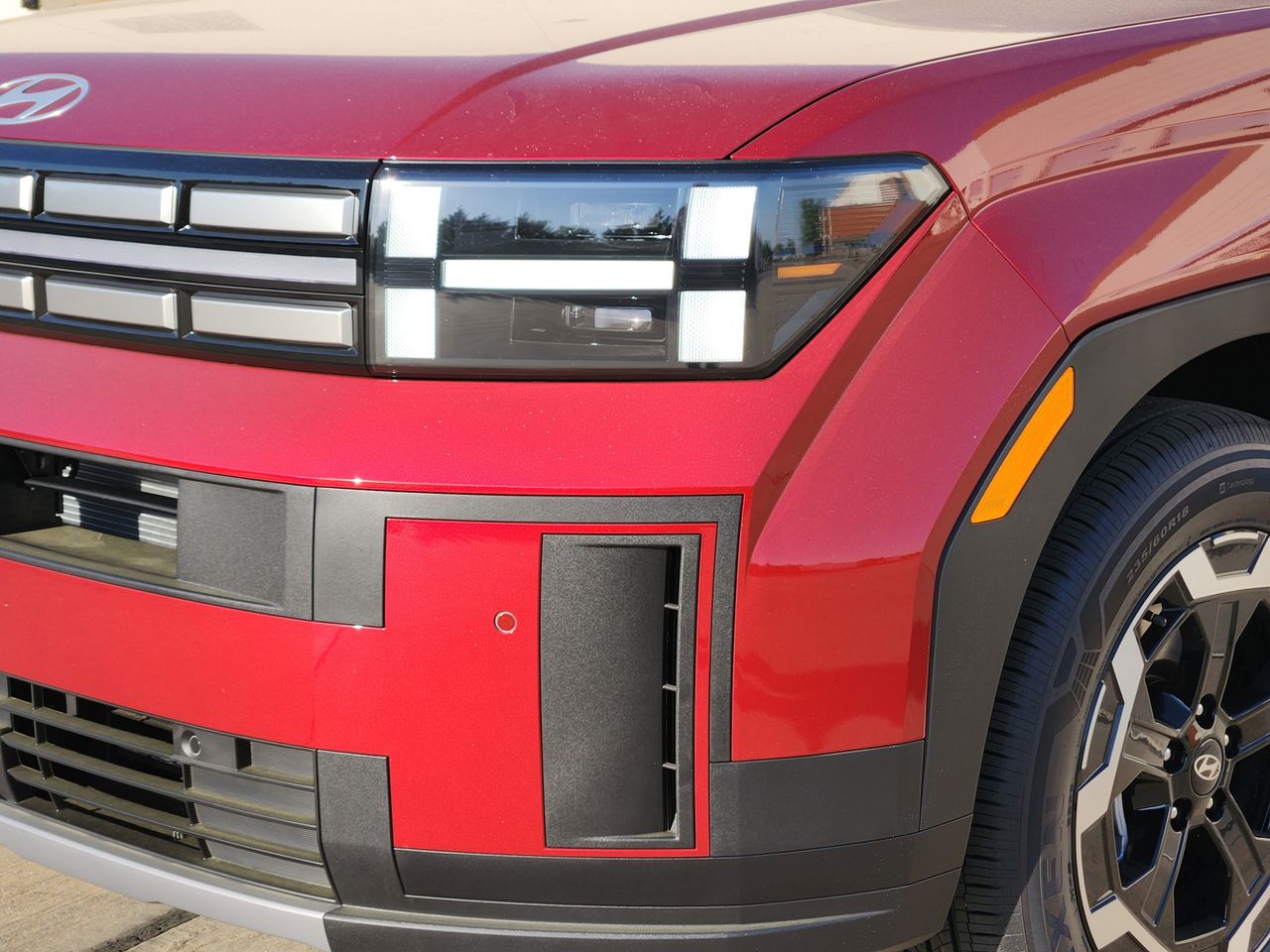 New 2026 R2P Red Hyundai SEL FWD image 6