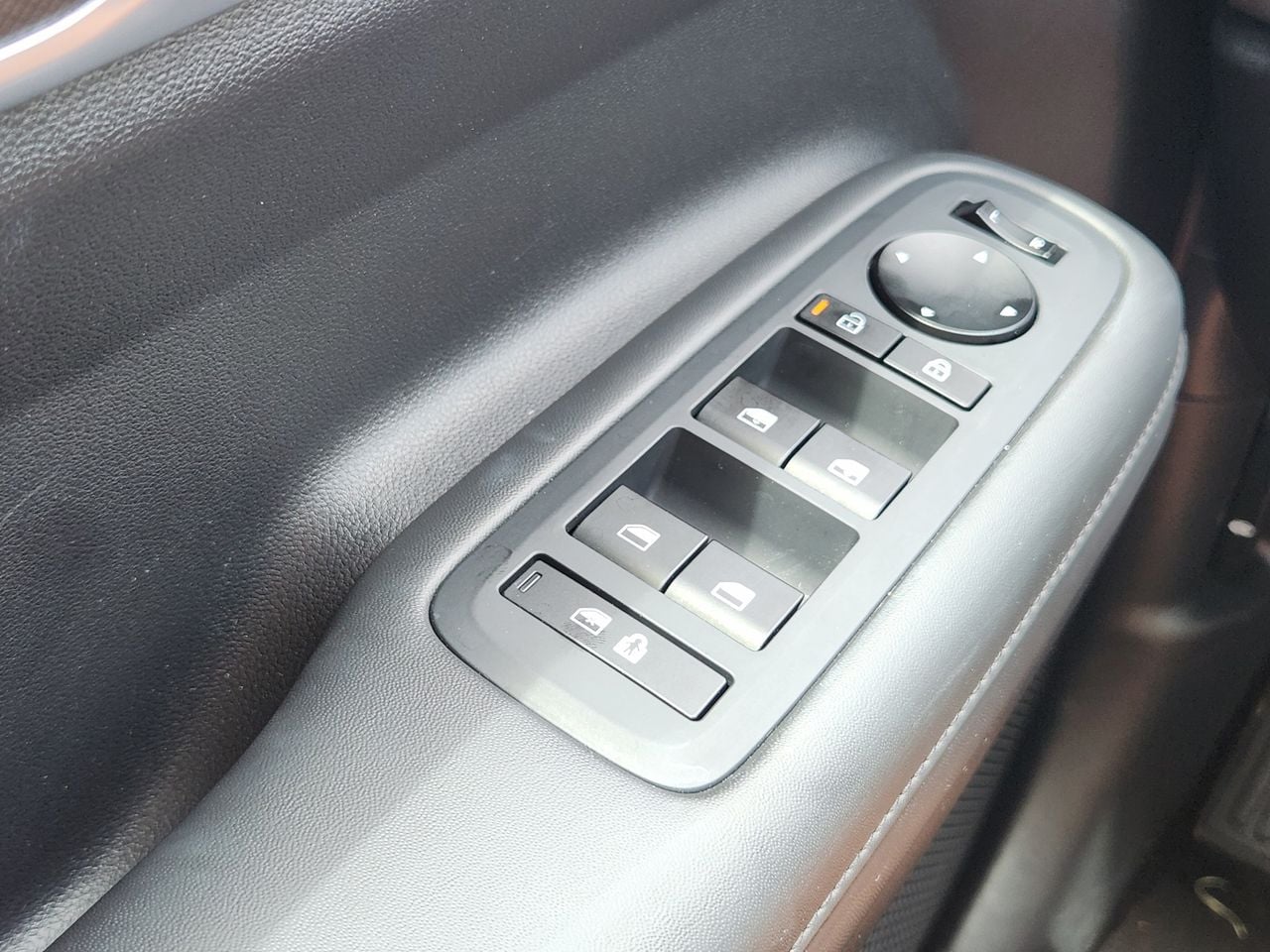 2025 Hyundai Santa Fe SEL - Photo 21