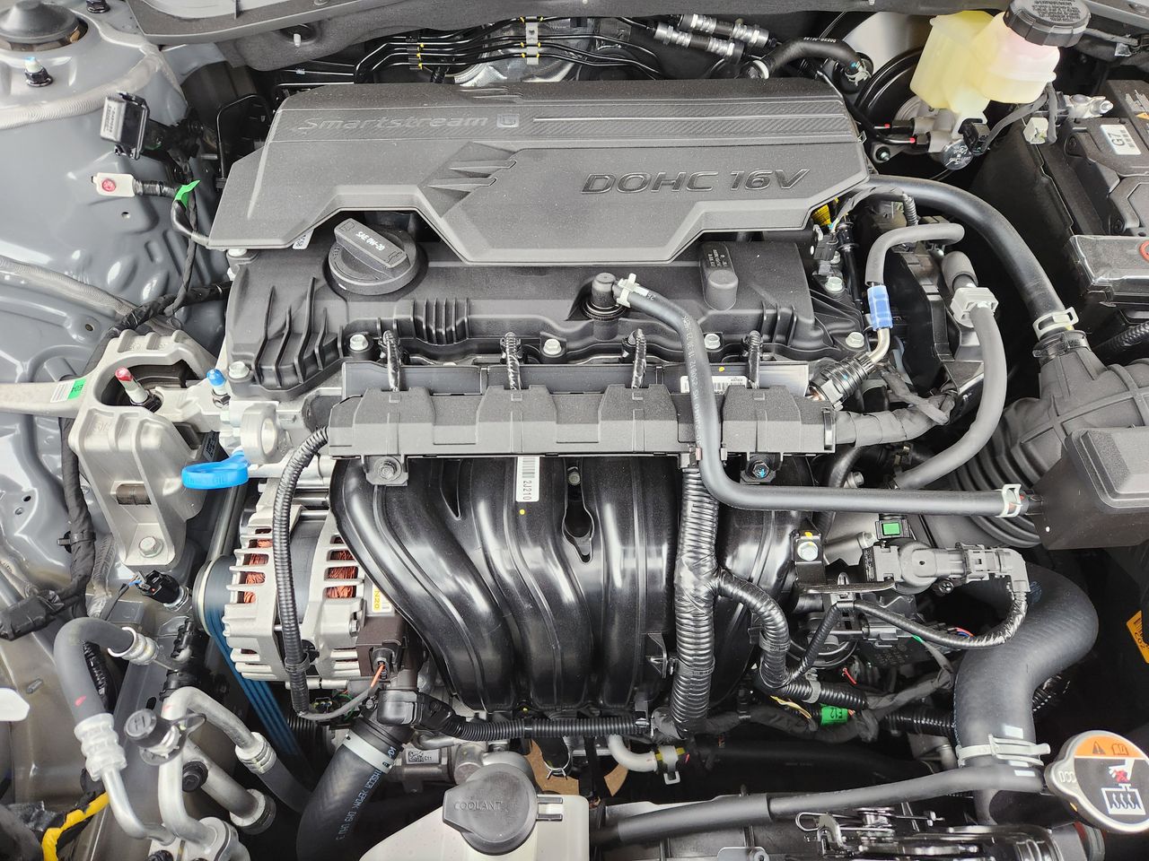 New 2026 PE2 Gray Hyundai SEL Sport FWD image 29