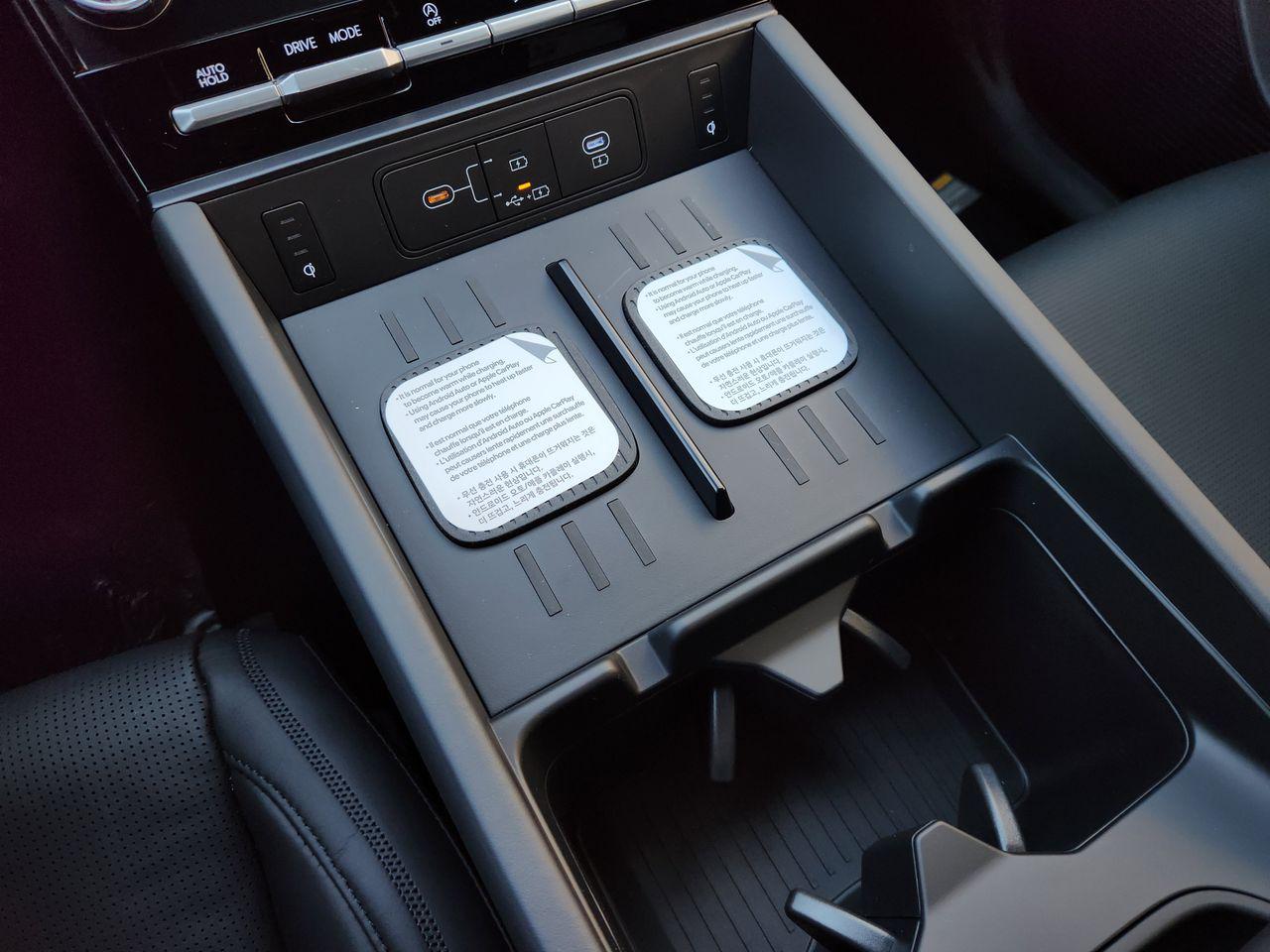 New 2026 R2T Silver Hyundai Calligraphy FWD image 17