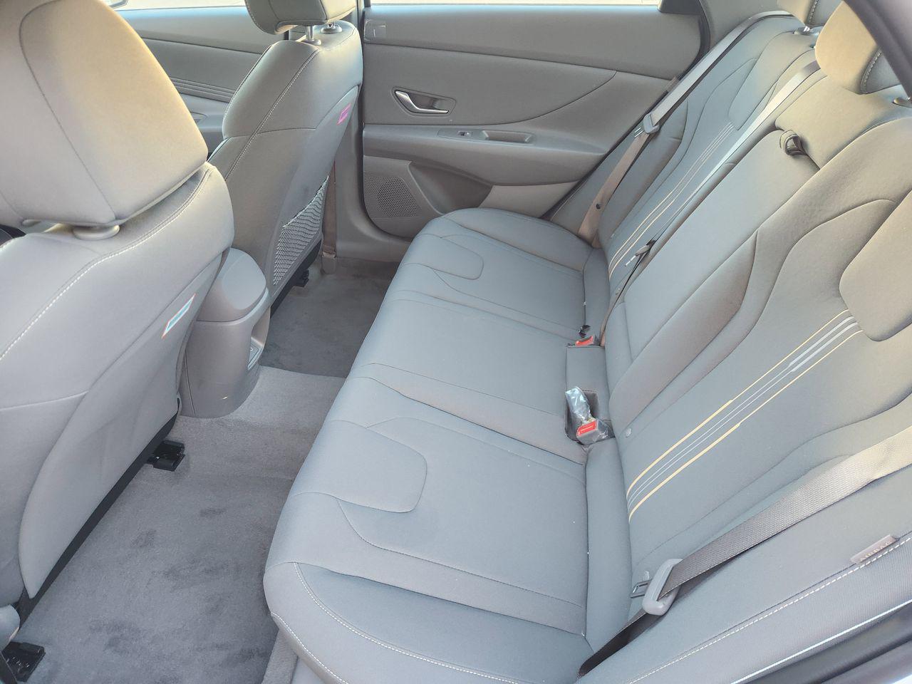 New 2026 Serenity White Hyundai SEL Sport image 30