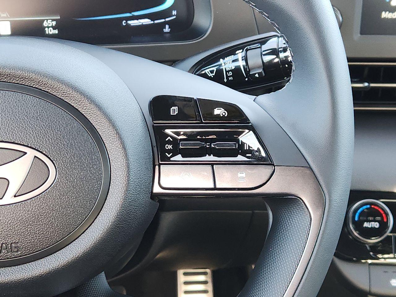 New 2026 A5G Gray Hyundai SEL Sport Premium image 28