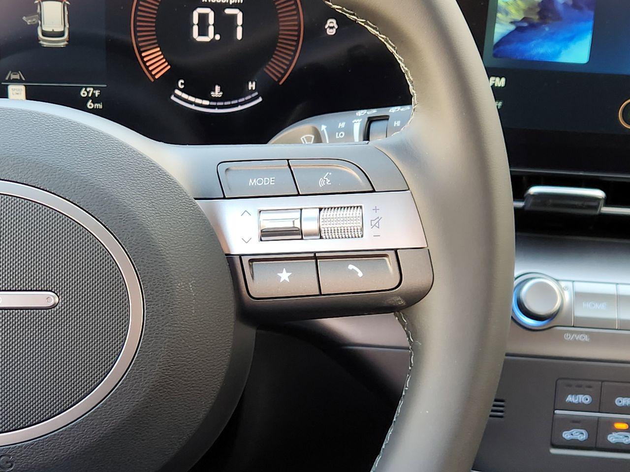 New 2026 C5G Gray Hyundai SEL Sport FWD image 27