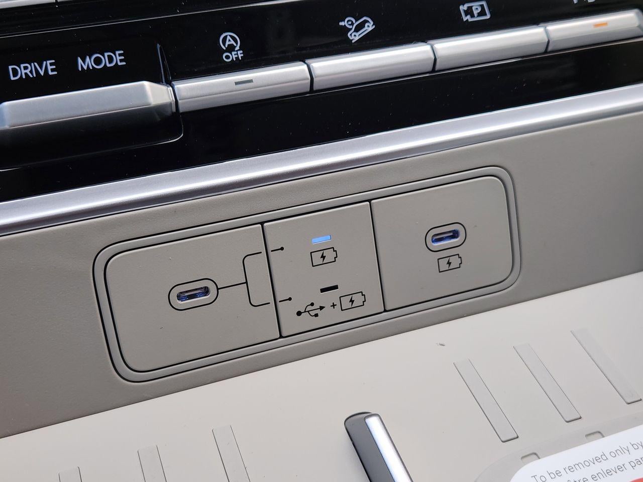 New 2026 W6H White Hyundai SE FWD image 16