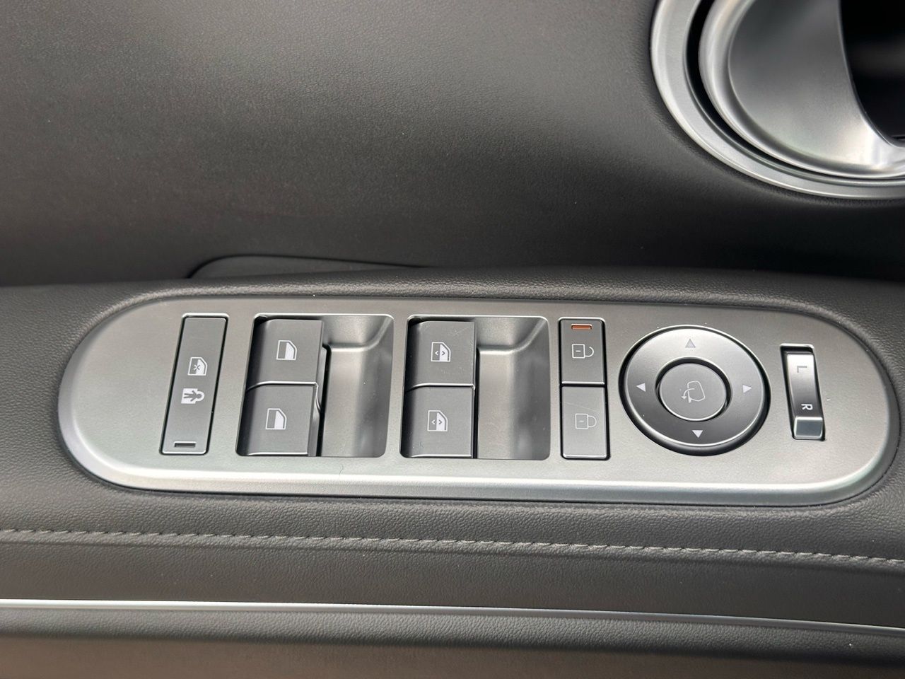 Certified Used 2026 Creamy White Pearl Hyundai Limited image 38