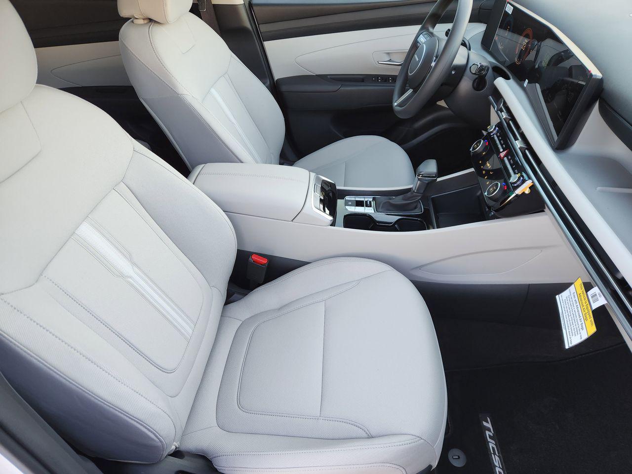 New 2026 W6H White Hyundai SEL FWD image 10