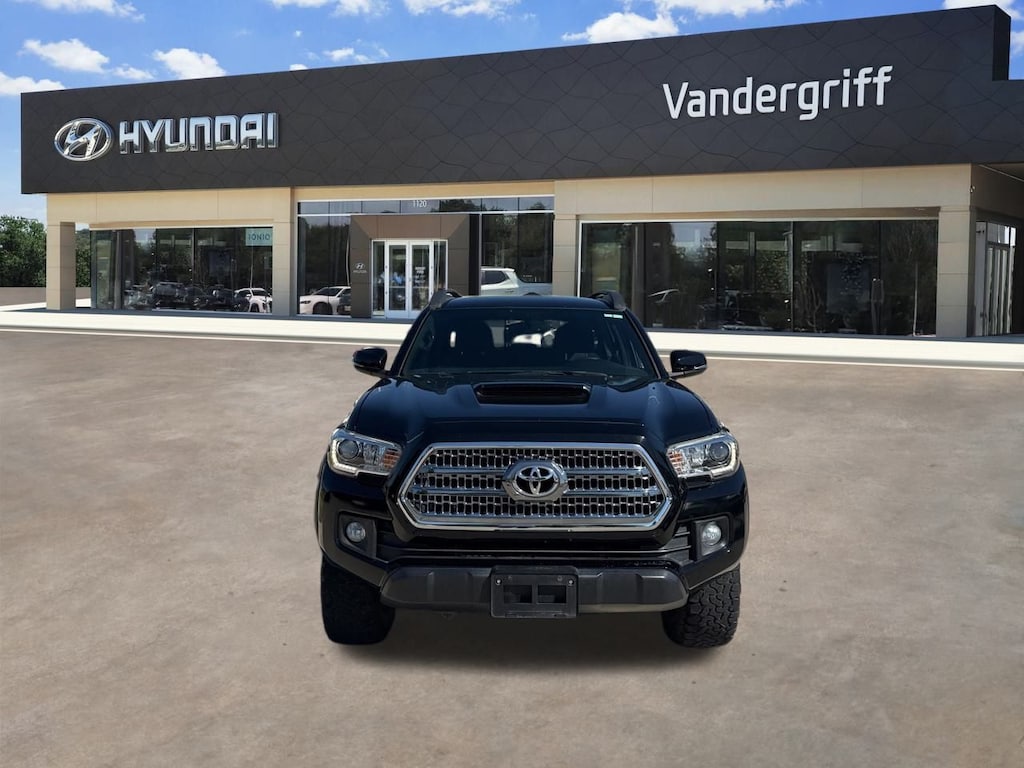 Used 2017 Toyota Tacoma TRD Off-Road V6 Truck Double Cab