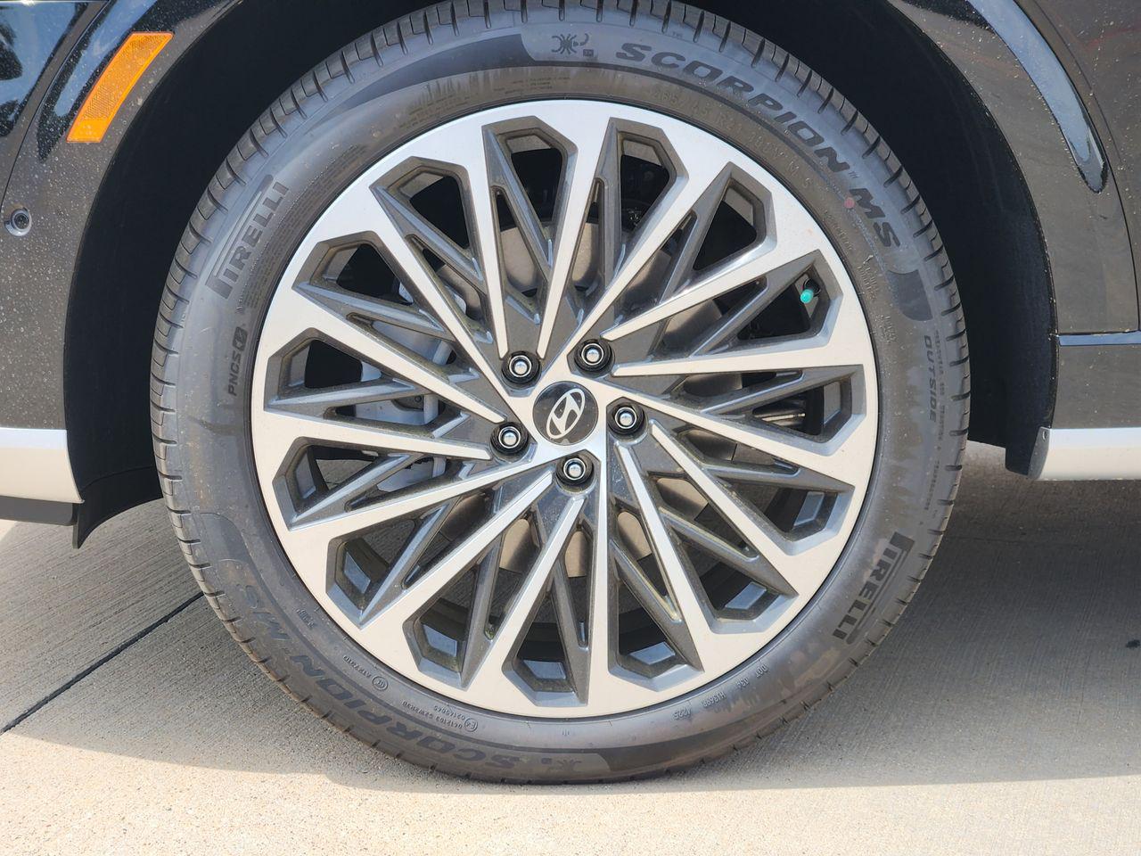 New 2026 A2B Black Hyundai Calligraphy image 9