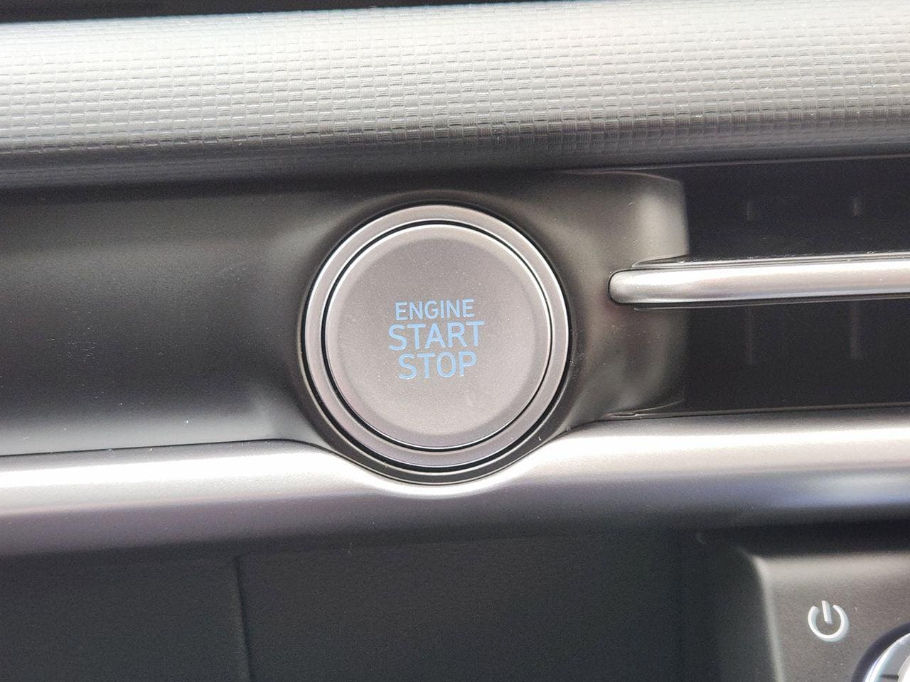 New 2026 Serenity White Pearl Hyundai SE FWD image 16