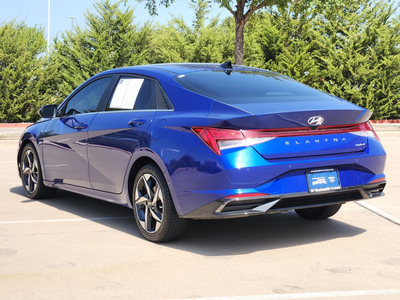 Used 2023 Intense Blue Hyundai Limited image 3