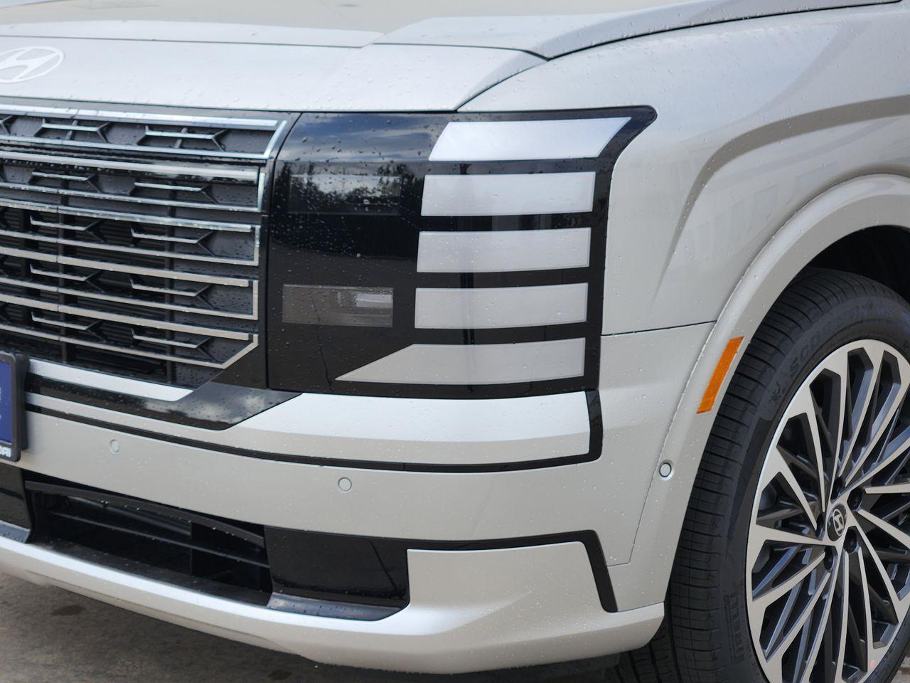 New 2026 T2X Silver Hyundai Calligraphy FWD image 6