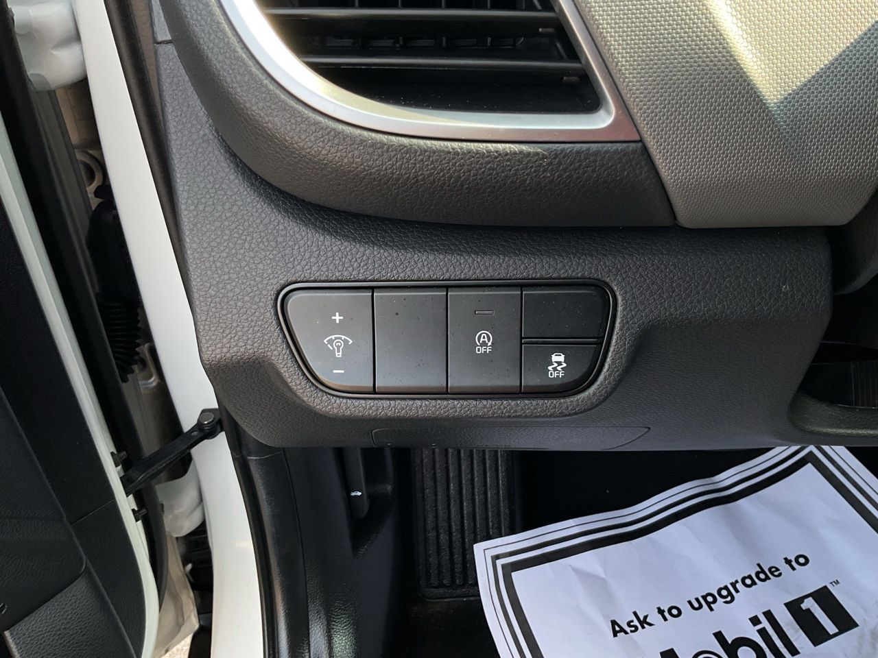 Used 2026 Clear White Black Roof Kia LX image 11