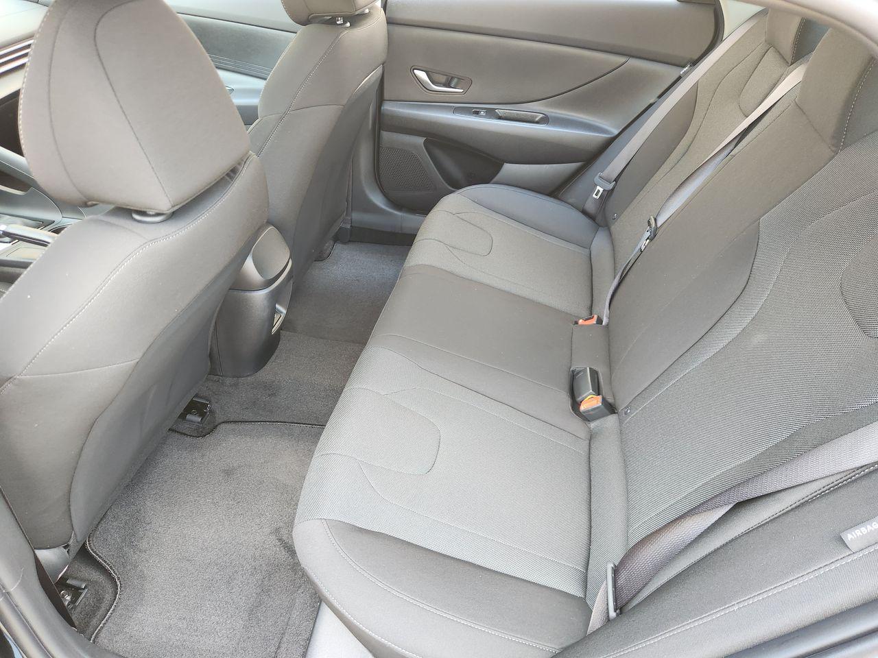 New 2026 Abyss Black Hyundai SE image 26