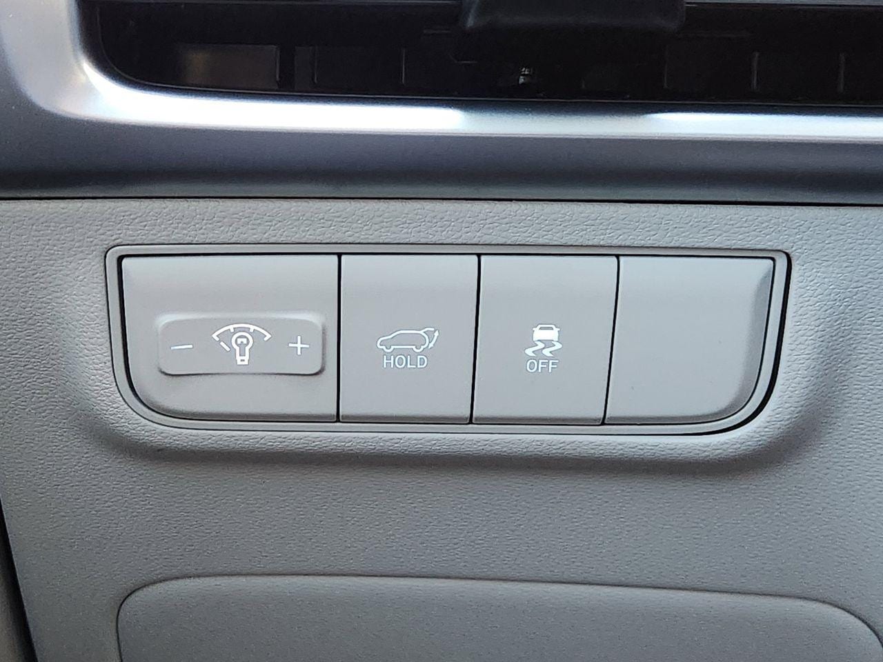 New 2026 Phantom Black Hyundai SEL FWD image 20