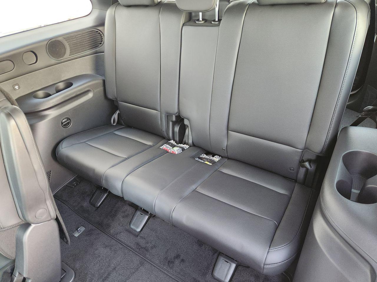 New 2026 WC9 White Hyundai SEL FWD image 28