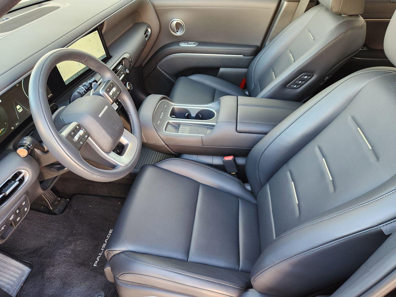 New 2026 Abyss Black Pearl Hyundai Calligraphy image 8