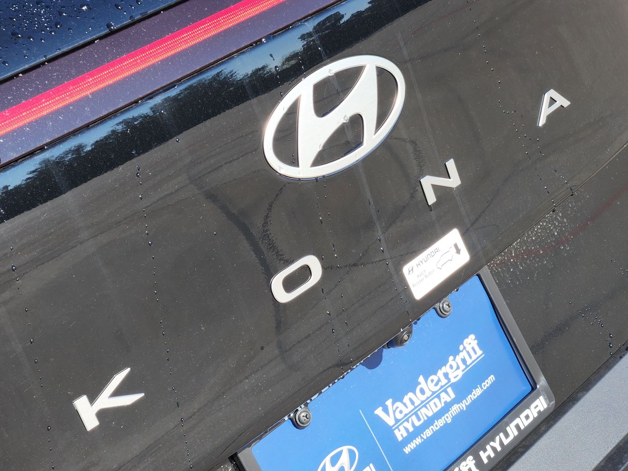 New 2026 A2B Black Hyundai SEL Sport FWD image 8