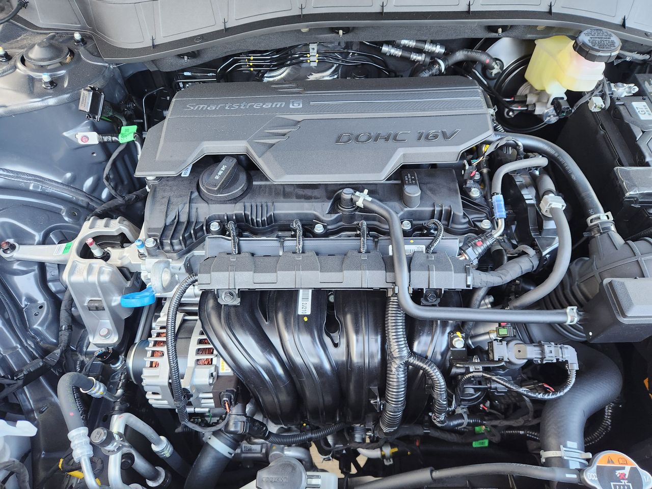 New 2026 A2B Black Hyundai SEL Sport FWD image 30