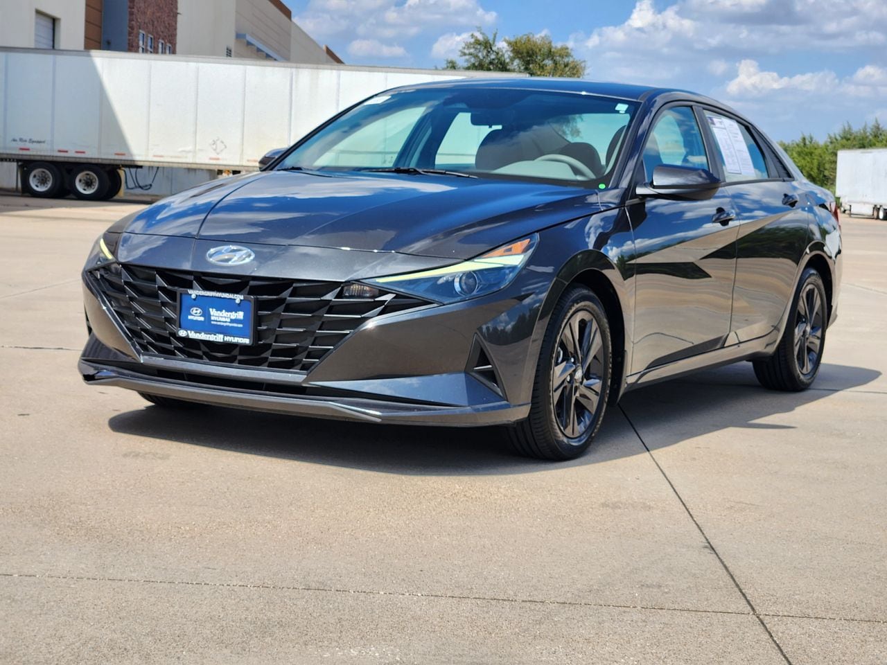 Used 2023 Portofino Gray Hyundai SEL image 2