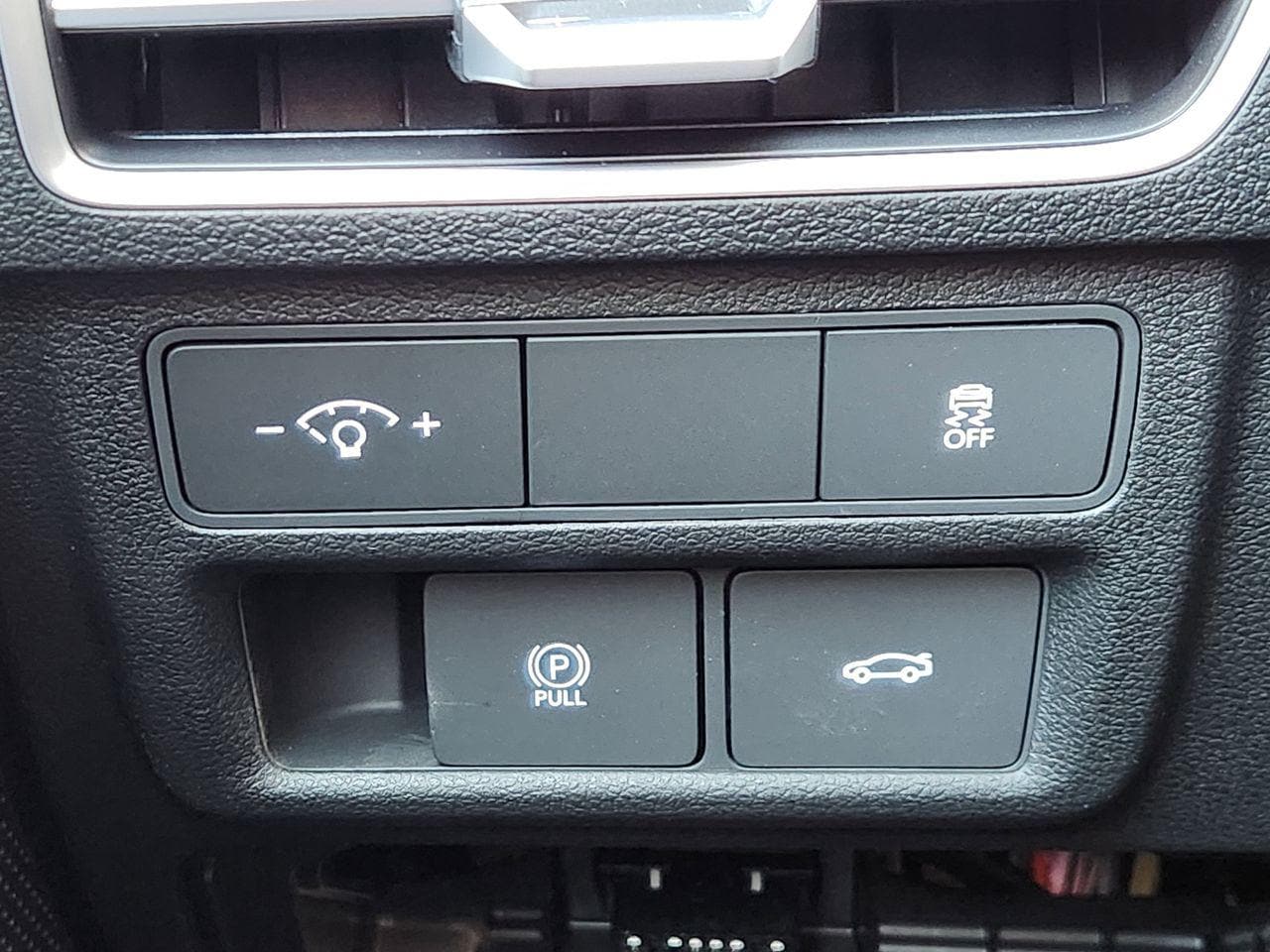 New 2026 W6H White Hyundai SEL Sport image 21