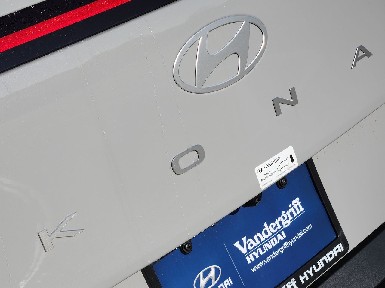 New 2026 C5G Gray Hyundai SEL Sport FWD image 8