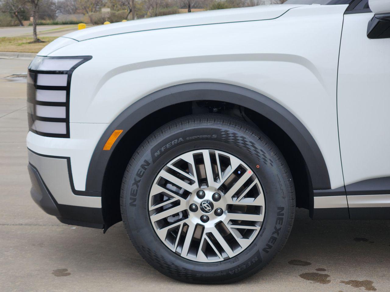 New 2026 WC9 White Hyundai SEL AWD image 5