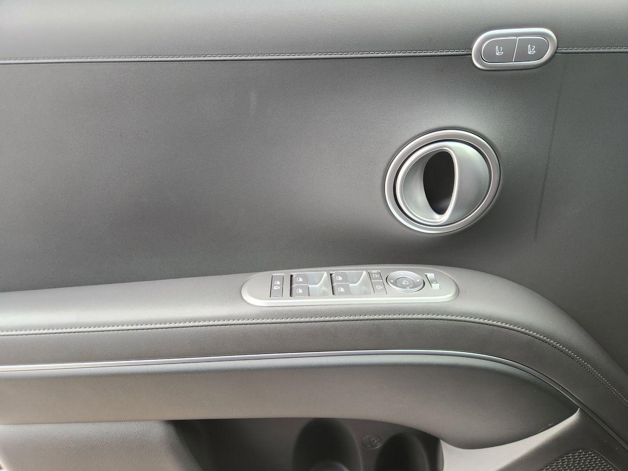 New 2026 Abyss Black Pearl Hyundai SEL Premium 7P image 23