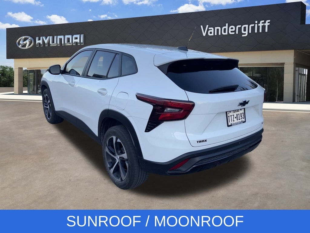 Used 2024 Chevrolet Trax 1RS SUV