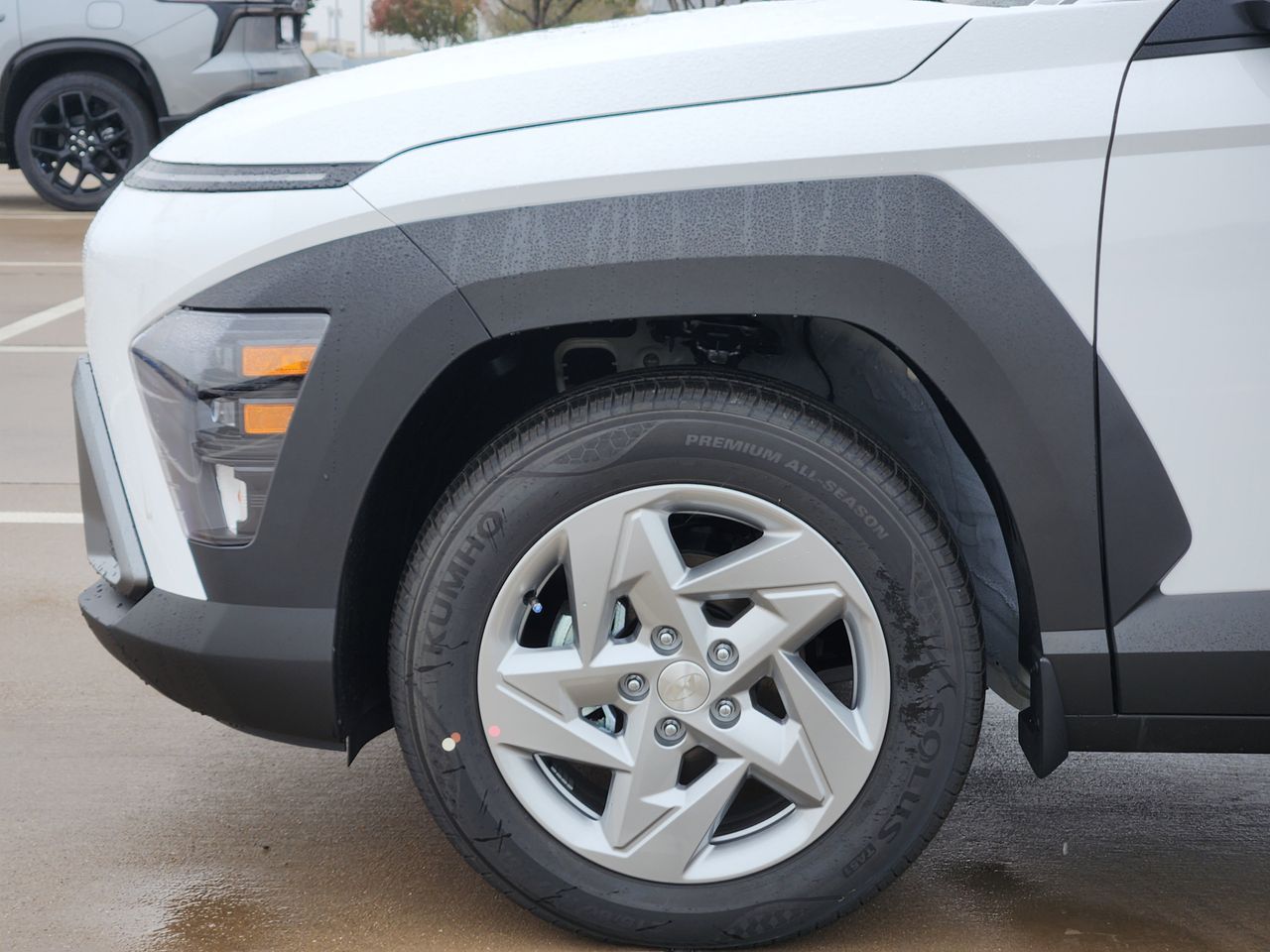 New 2026 SAW White Hyundai SE FWD image 5