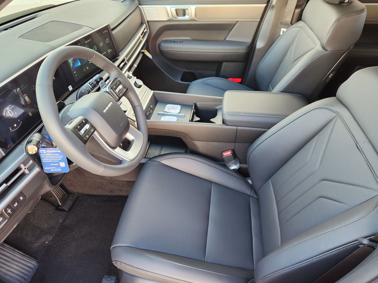 New 2026 R2P Red Hyundai SEL FWD image 9