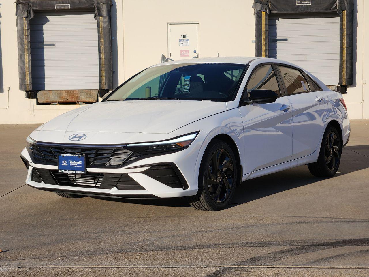 New 2026 W6H White Hyundai SEL Sport image 2